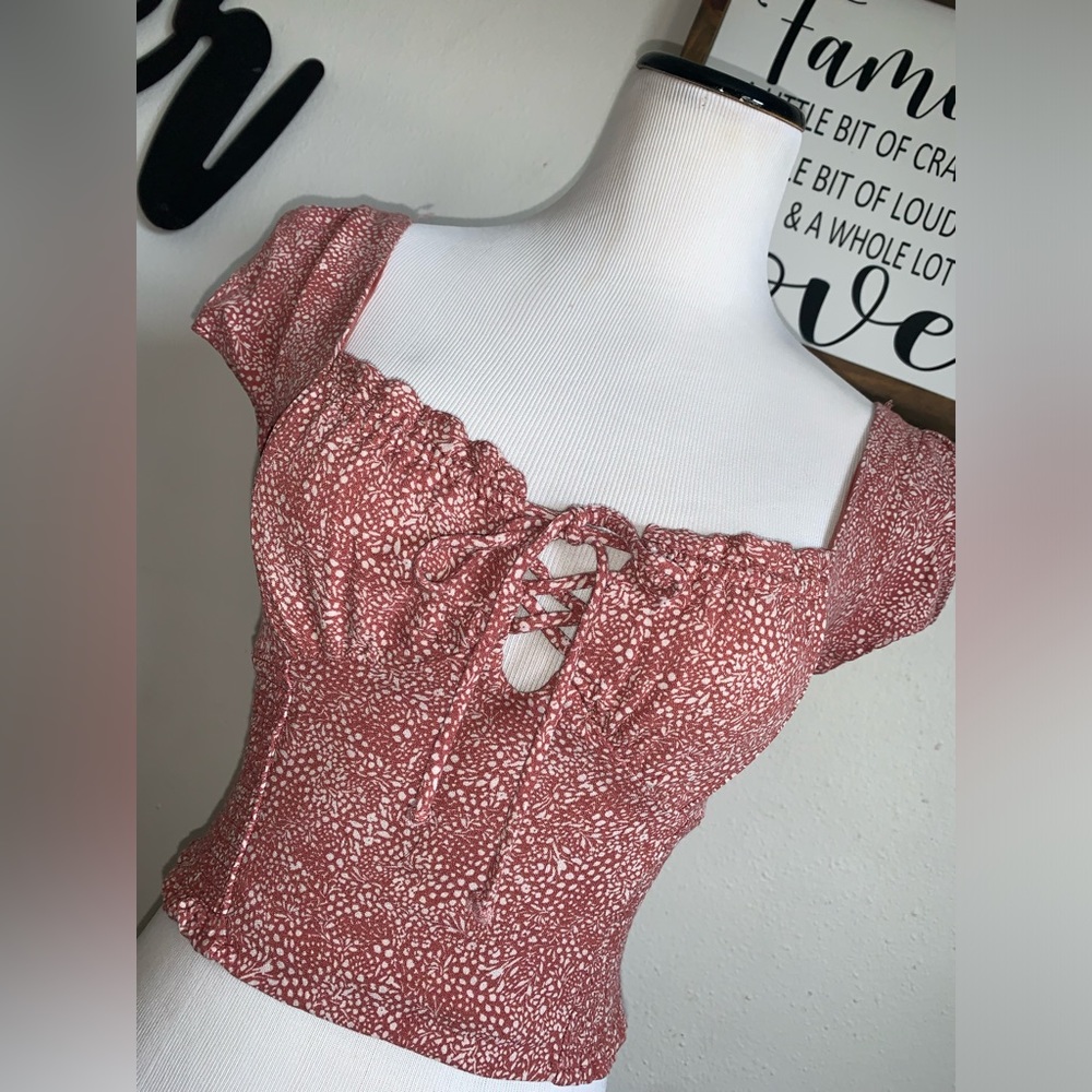 Urban Romantics Crop top